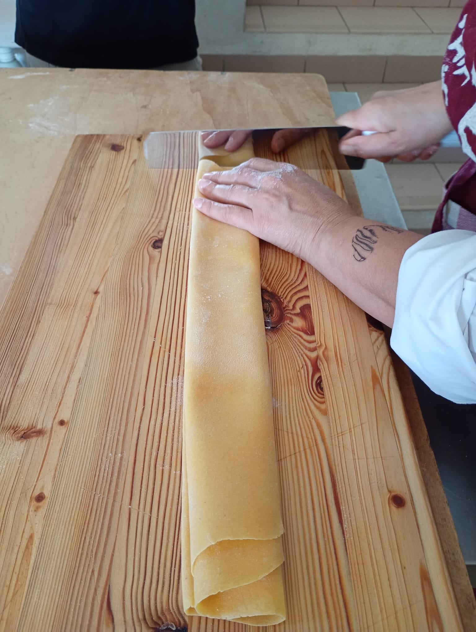 Lavorazione manuale della pasta fresca